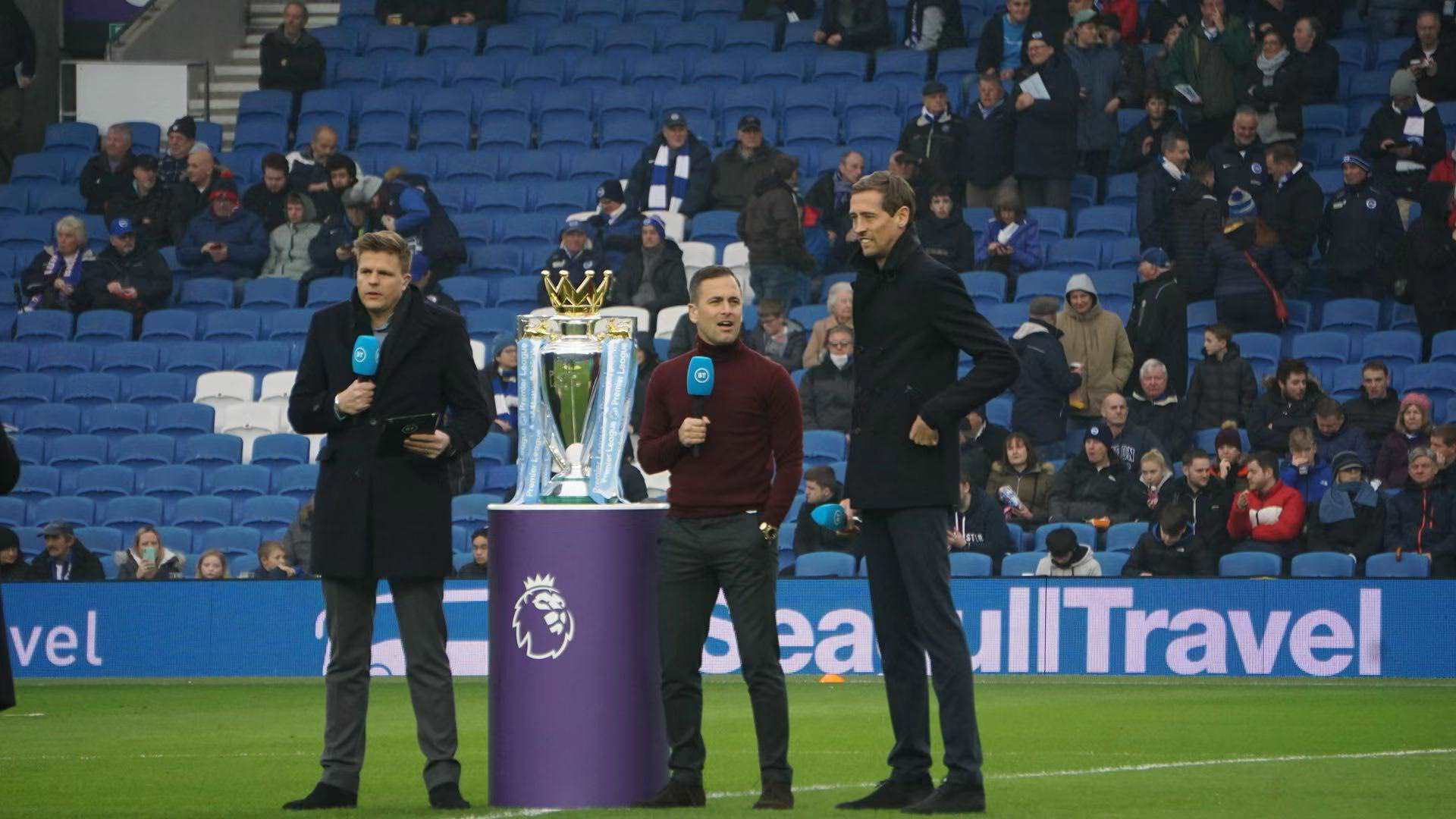 冯潇霆同样 冯潇霆同样